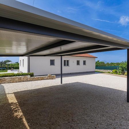 Holiday Home Villa Veli Vrt By Interhome Žminj Eksteriør billede